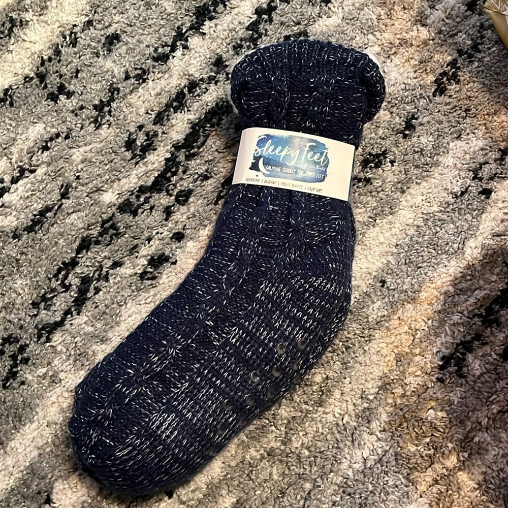 Ultra-soft slipper socks - Picture 1 of 5